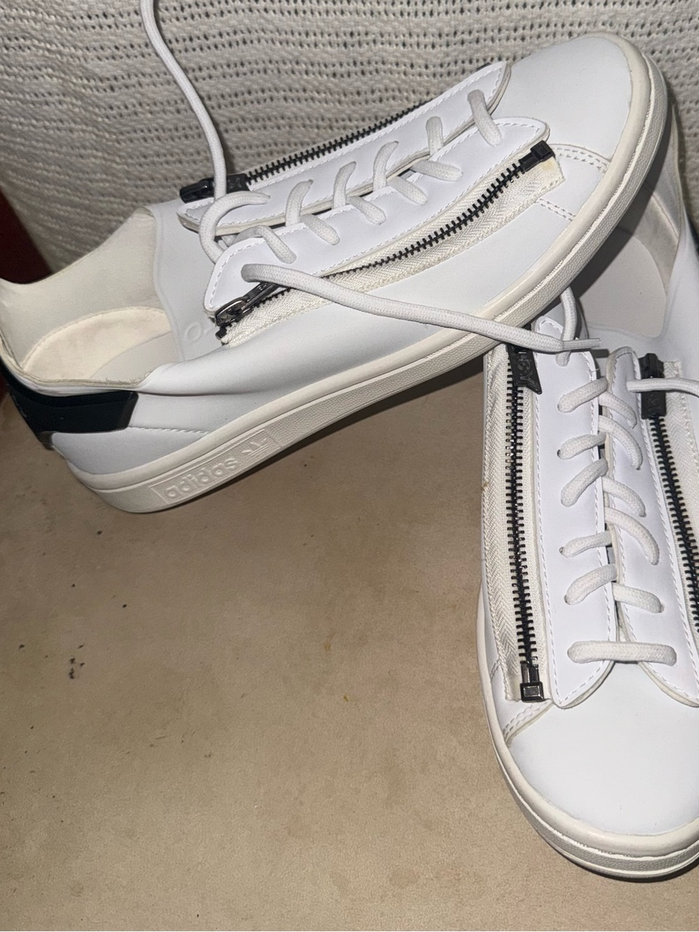 adidas Originals White Sneakers with Black Heel Tab and Silver Zippers